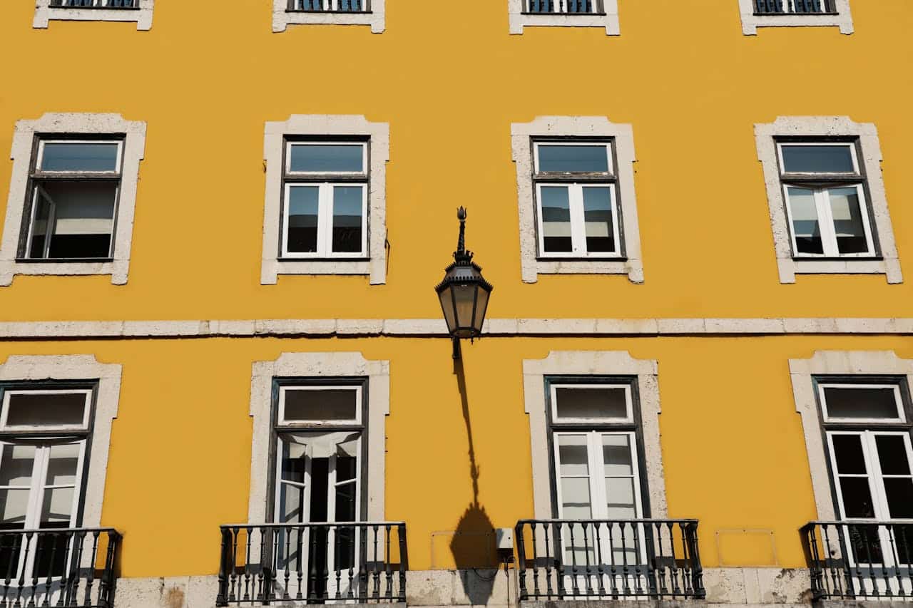 How to Finance a Home With Poor Credit